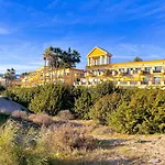 Modern Romana Playa In Marbella, Elviria * Μαρμπέλλα