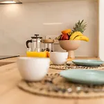 Διαμέρισμα Modern Romana Playa In Marbella, Elviria *