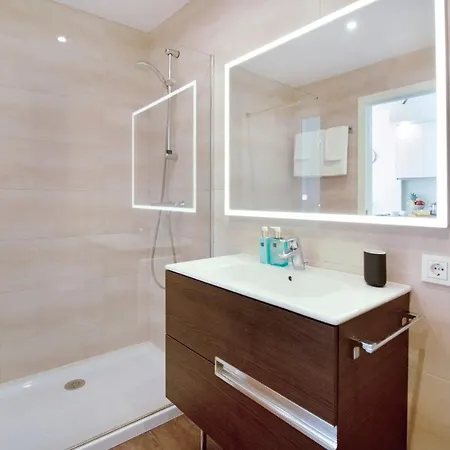 Modern Romana Playa 723 In Marbella, Elviria Apartment Marbella