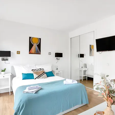 Apartment Modern Romana Playa 723 In Marbella, Elviria *
