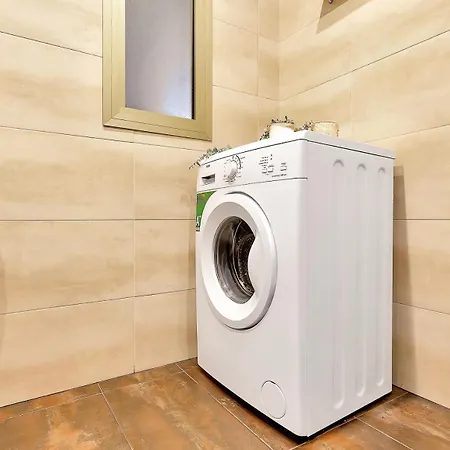 Modern Romana Playa In Marbella, Elviria 马尔韦利亚