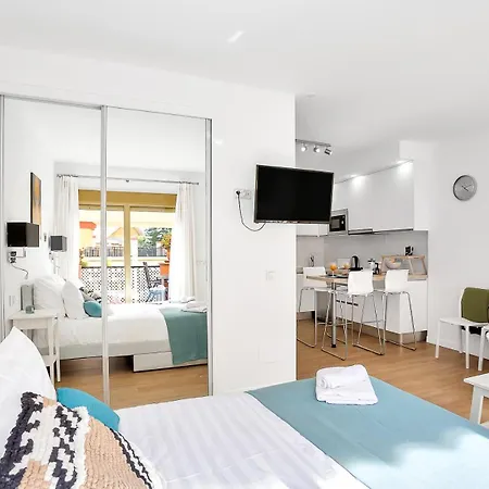 Modern Romana Playa 723 In Marbella, Elviria Marbella