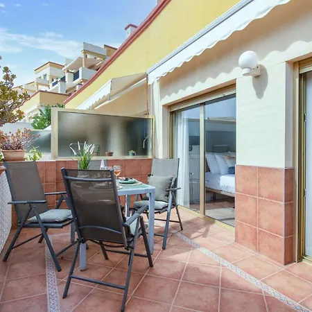 Modern Romana Playa In Marbella, Elviria Appartement